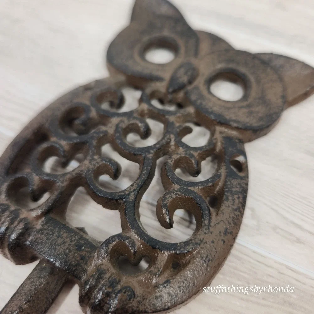 Cast Iron Owl Wall Hook, Home Or Patio, Distressed Brown 7
